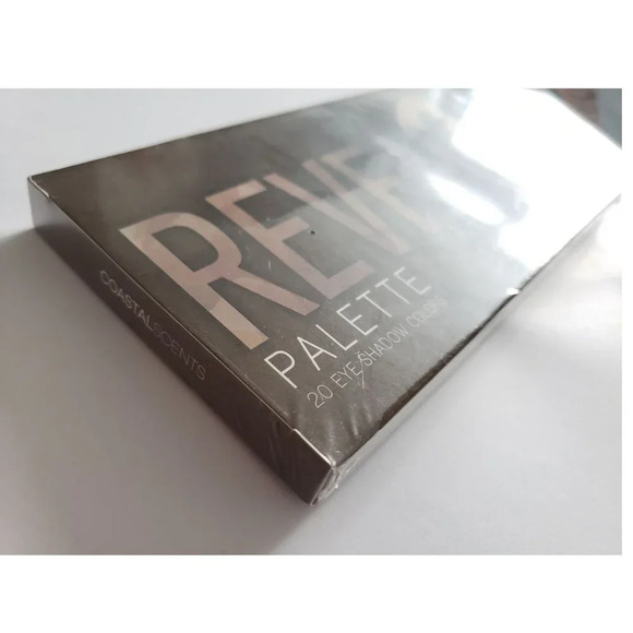BNIB- Coastal Scents Revealed 3 Eyeshadow Palette - Picture 3 of 6